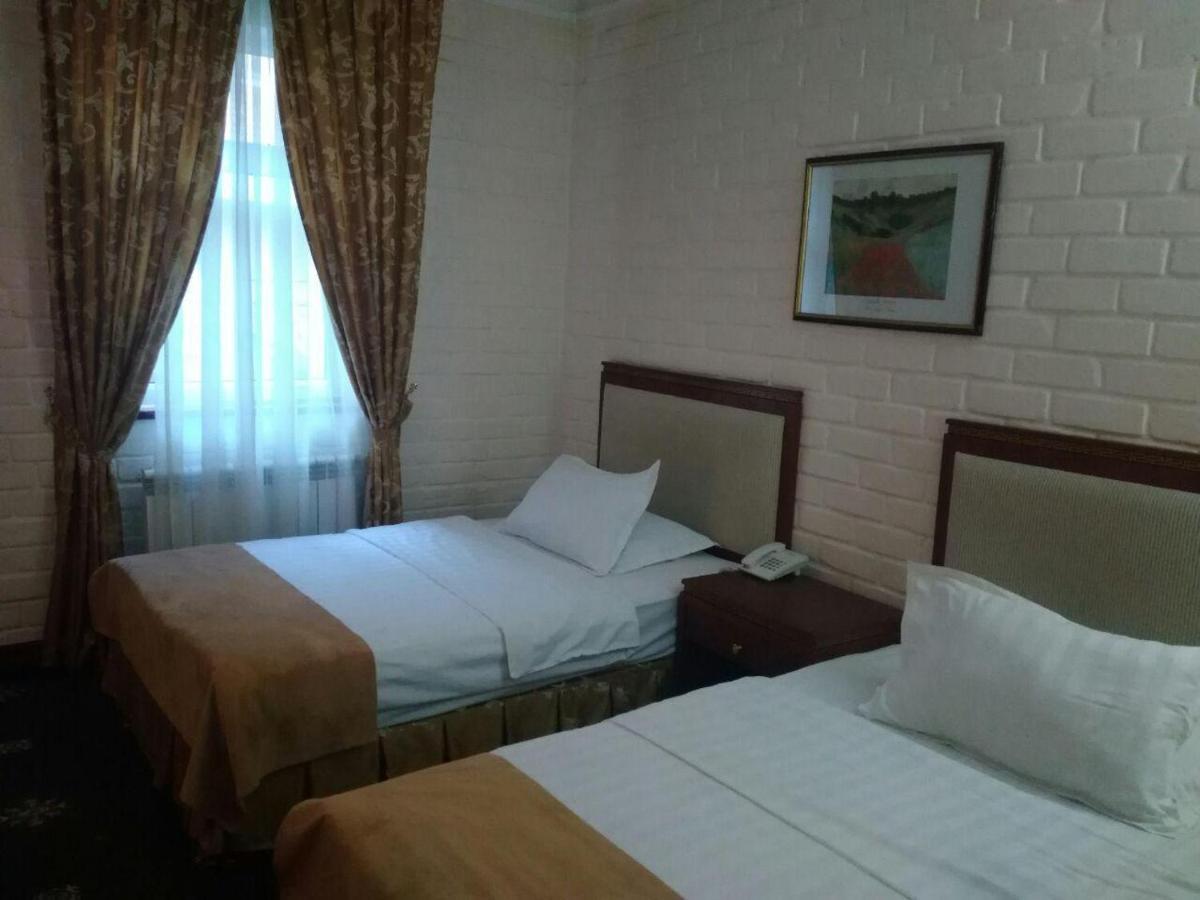 Arien Plaza Hotel Tashkent Exterior foto