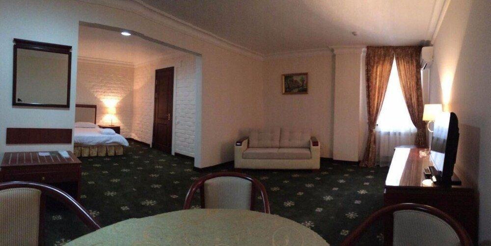 Arien Plaza Hotel Tashkent Exterior foto