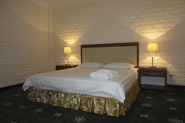 Arien Plaza Hotel Tashkent Exterior foto