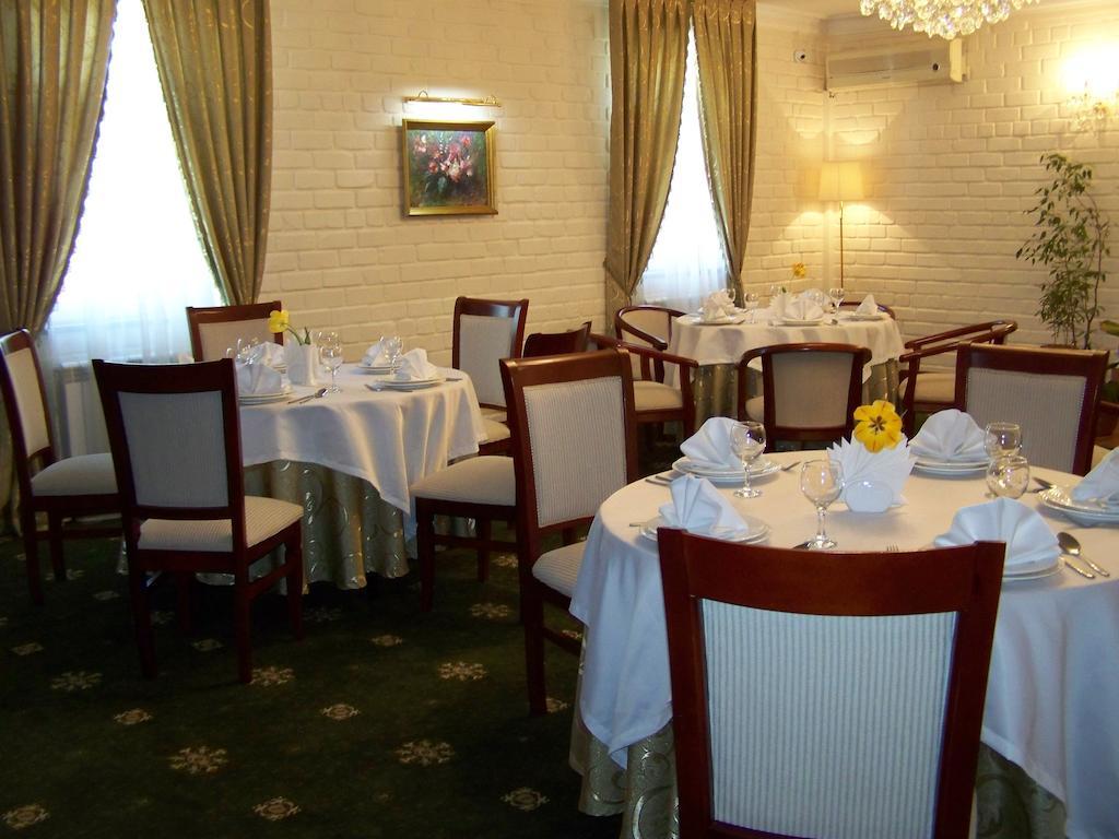 Arien Plaza Hotel Tashkent Exterior foto