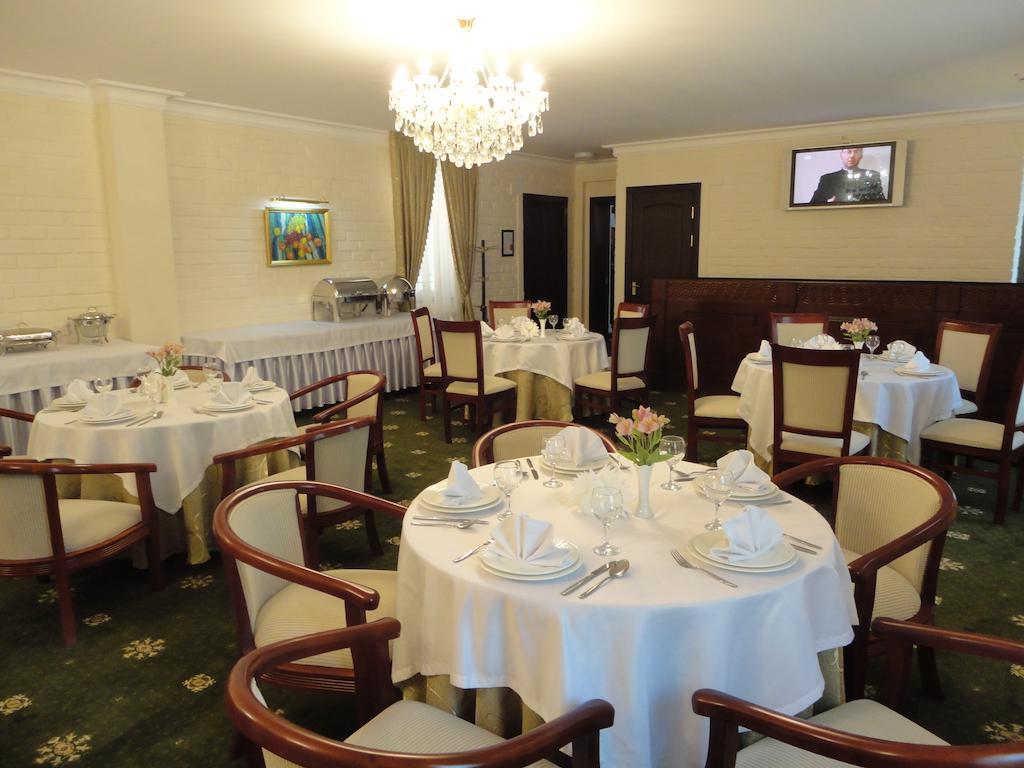 Arien Plaza Hotel Tashkent Exterior foto